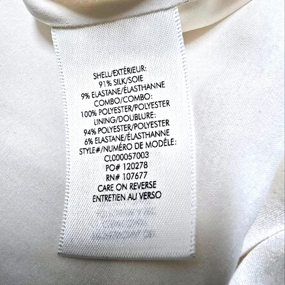 Alice & Olivia XS Cream Silk Blouse with Black Silk Piping & Hidden Buttons - Picture 6 of 6